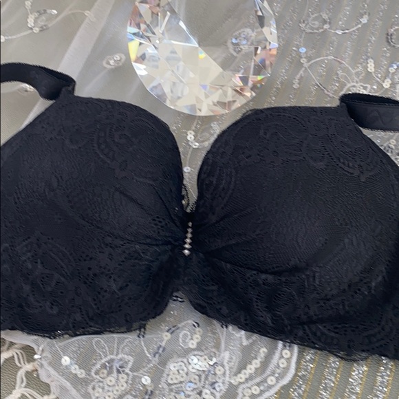 BlacyvSexy Lace Bra 36D - Picture 3 of 5